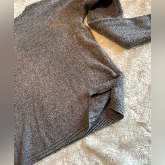 CHARLIE B Gray Sweater with Heart Accents - Picture 11 of 11